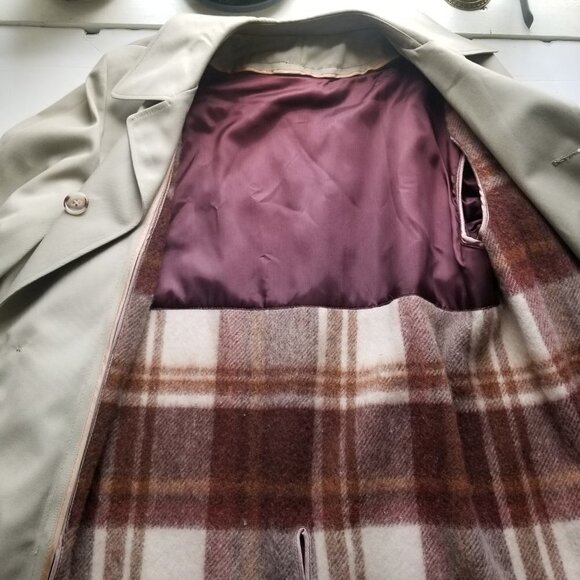 Vintage Trench Coat Men’s Size 40 Beige Removeable Liner Car Coat Fall Spring - Picture 4 of 14